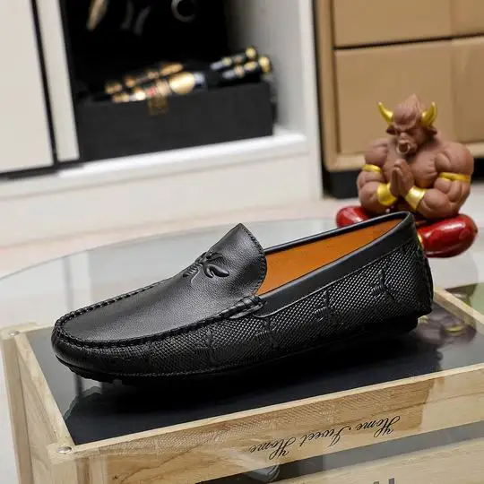 Gucci sz38-46 mnh0414